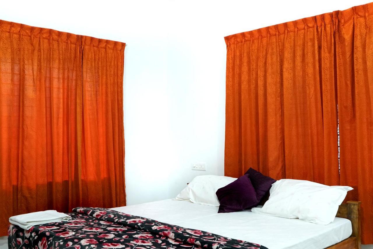 Pearl Inn Kottakkal エクステリア 写真
